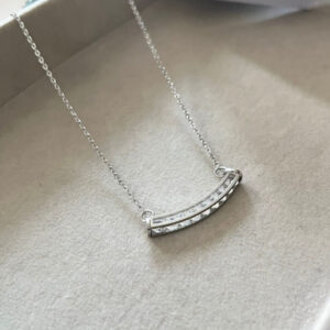 Colar de pedras em aço inox prateado